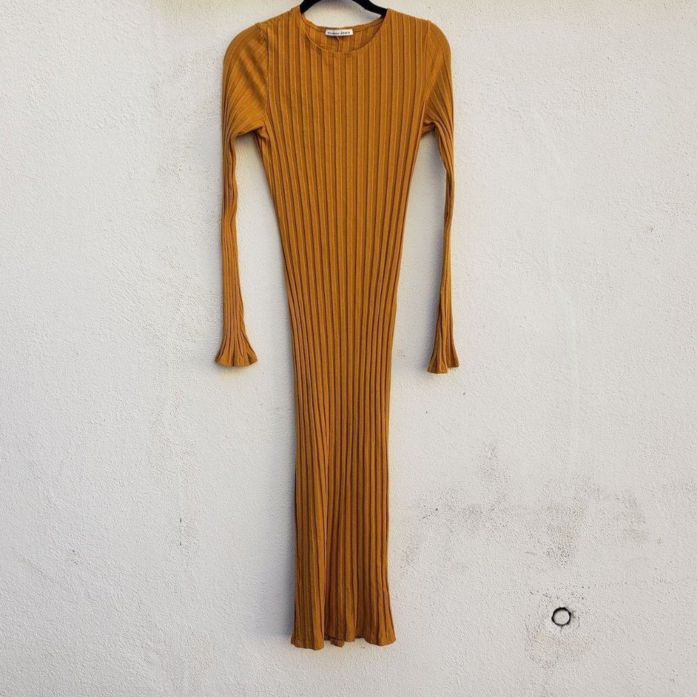 Reformation Dillon Dress - Picture 3 of 6